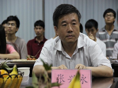 化工学院举行入职大型石化企业毕业生岗位成才恳谈会