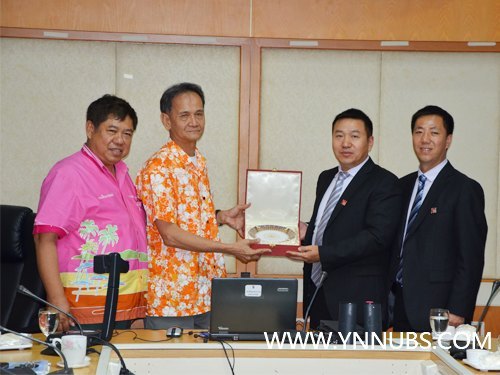 ������Ժ�����Ÿ�̩����У����