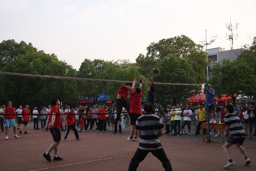 ������ҵ��ѧ������ְ��������Բ����Ļ