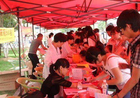 传染病防控宣传进校园