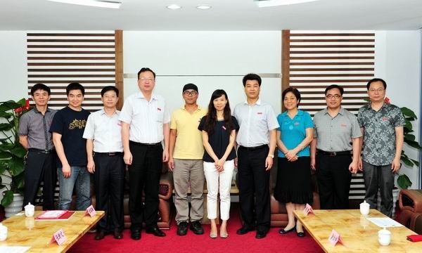 У�쵼����붫�Ƽ���ѧ�����ش�ѧ��ʦ