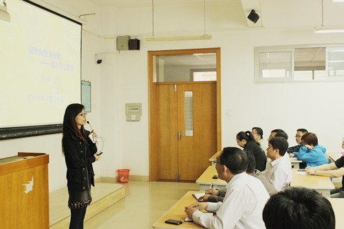 学生工作部举办辅导员培训班