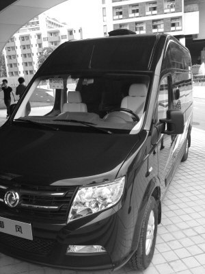 人民日报、中央电视台等媒体关注南京艺术学院2013毕业生作品联展