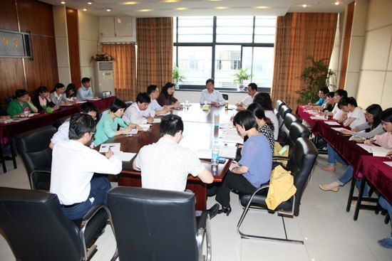 ѧԺ�ٿ�רҵ��칤���ƽ�����