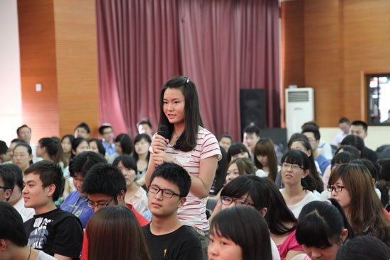 ׳ԻYoungйΡұ߽ѧԺ