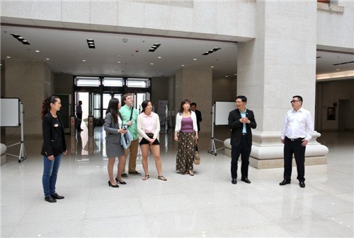 美国俄亥俄州立大学Daniel Sui教授一行来访长春建筑学院