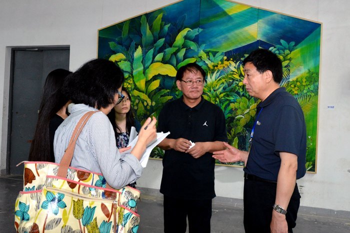 “亚洲媒体聚焦亚青会”活动走进南艺