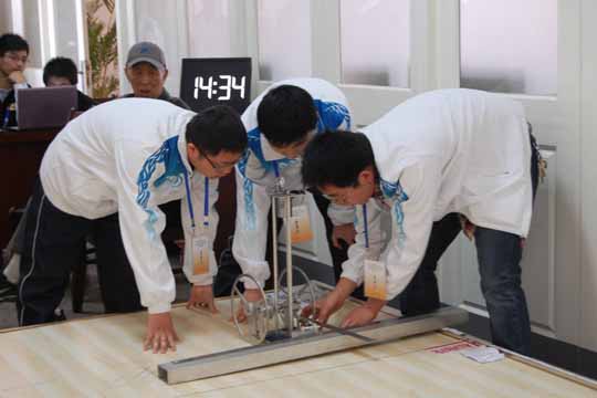 机械学院在第三届全国大学生工程训练综合能力竞赛中再创佳绩