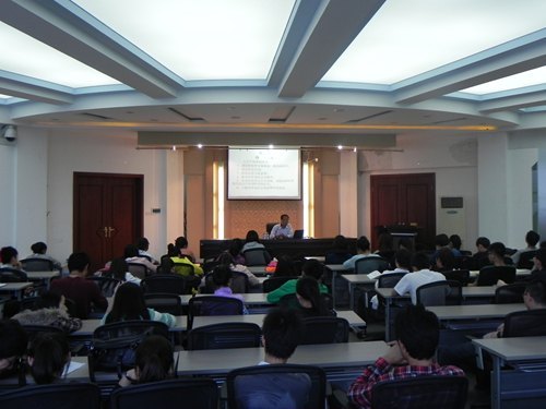 吉林农业科技学院素质教育工作指导委员会2013年工作拉开帷幕吉林农业科技学院素质教育工作指导委员会2013年工作拉开帷幕