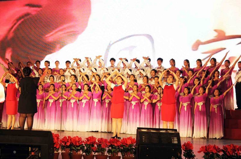 滨州学院第九届五四表彰颁奖晚会举行