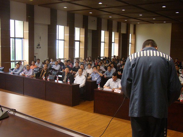 ѧУ��֯�ɲ�����ż����ɽ������չ��ʾ�����