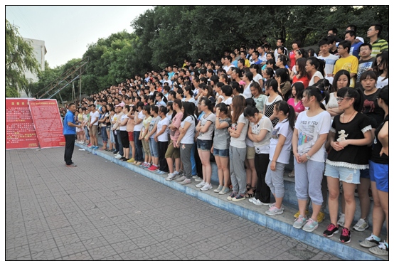 ����ѧԺ�������ܲ���2012�ڱ�Ժ�ٳ�չ��