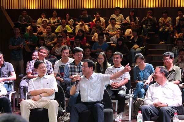 У��ί����������μ�ʡ��������ѧ�����´�ҵ���ֲ�ɳ��