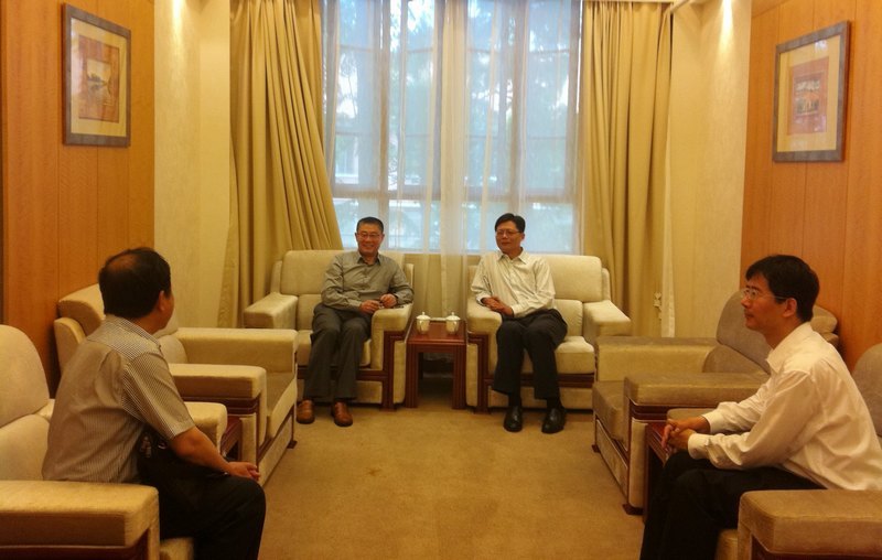 У��ί�������ҫ��������ίרְ����ί����һ��