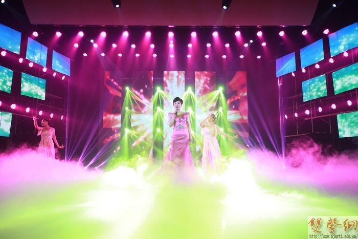 �Ͼ�����ѧԺ����������У԰����ר�����Ͼ���ׯѧԺ�ɹ�����