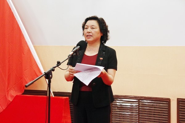 郑州职业技术学院举行2013年新党员宣誓暨“十八大·郑州和我”演讲比赛活动