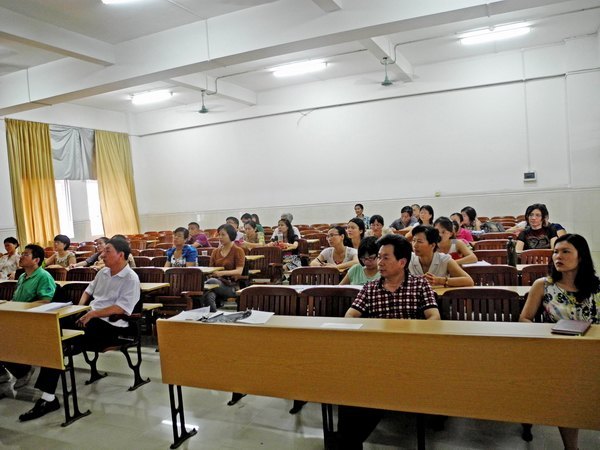 ����ʦ��ѧԺĪ���Ĳ�ʿ���������㶫ʯ�ͻ���ѧԺ��ѧ������