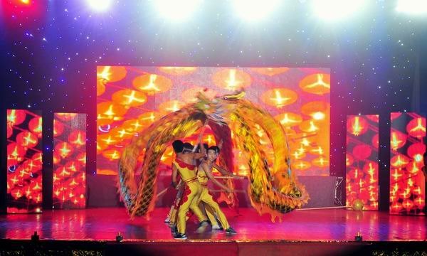 ����ѧԺ¡�ؾ���2013��У԰�Ļ������ڱ�Ļʽ�߰佱����