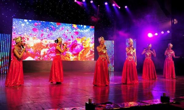 ����ѧԺ¡�ؾ���2013��У԰�Ļ������ڱ�Ļʽ�߰佱����