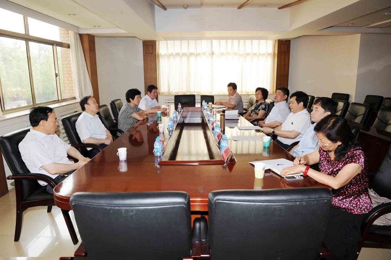 省教育厅副厅长郭建磊来校视察指导工作