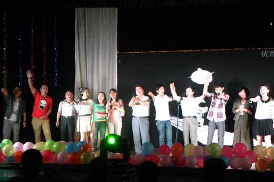 机械学院举办第七届卡拉OK大赛