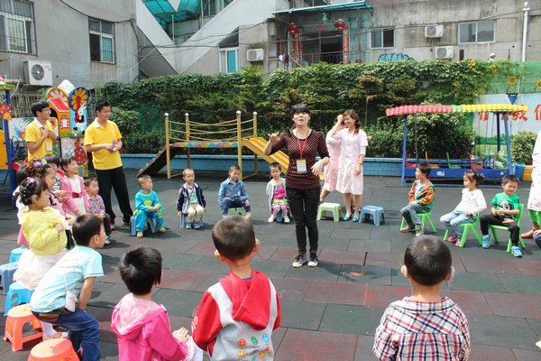 武汉工程大学开展“百万学子寻访中国梦”之关爱折翼天使系列活动