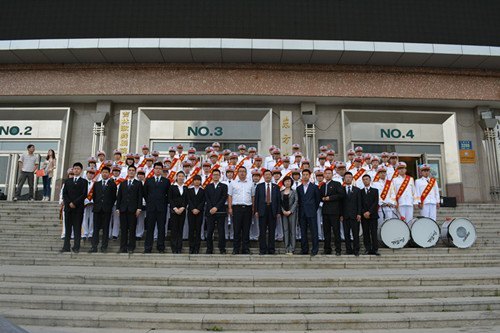 ��������ѧԺ�ڳ�����2012��ȡ���У�������������л�á��������������Ƚ���λ��������