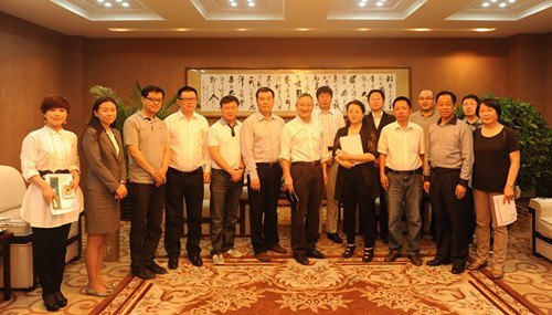 长春建筑学院客座教授罗川先生、徐建先生来校讲座交流