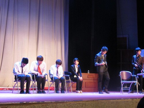 㶫ʯͻѧԺѧ׽컰רȡԲɹ