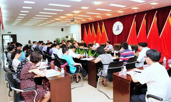 校领导为三明学院赴台考察团送行