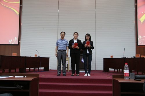 吉林农业科技学院举办大学生英语辩论赛吉林农业科技学院举办大学生英语辩论赛