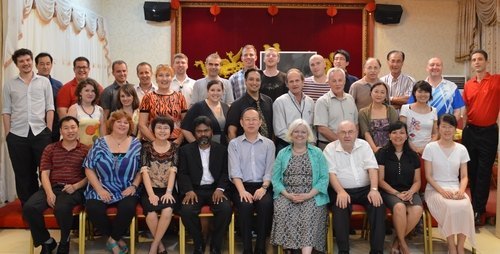 五洲四海共欢聚 齐心推进国际化