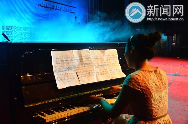 Ϊ ഺ裺2013оҵоУ԰ܾʷ