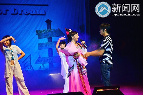 Ϊ ഺ裺2013оҵоУ԰ܾʷ