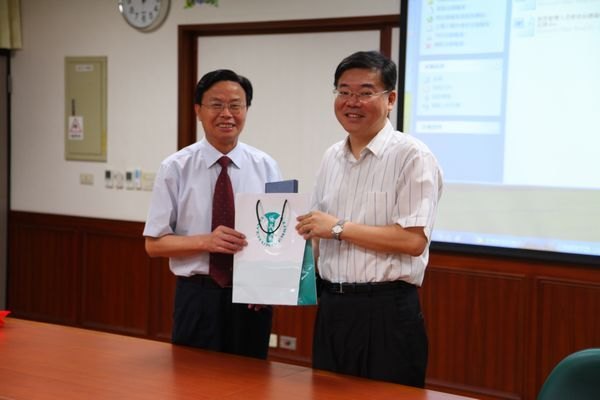 三明学院教学管理干部考察团(第二团)参访台湾大叶大学