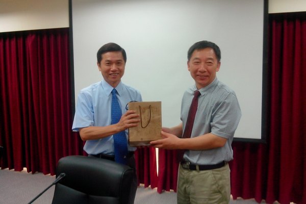 教学管理干部考察团(第三团)参访台湾中华大学