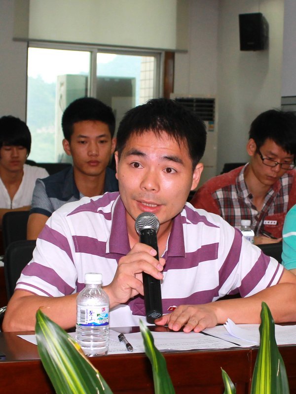 三明学院召开团十七大精神专题学习会