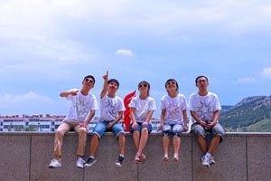 毕业季:告别母校的日子