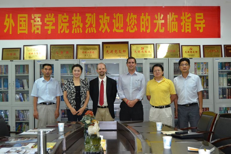 ����Salisbury��ѧ������������ѧԺǢ̸������ѧ