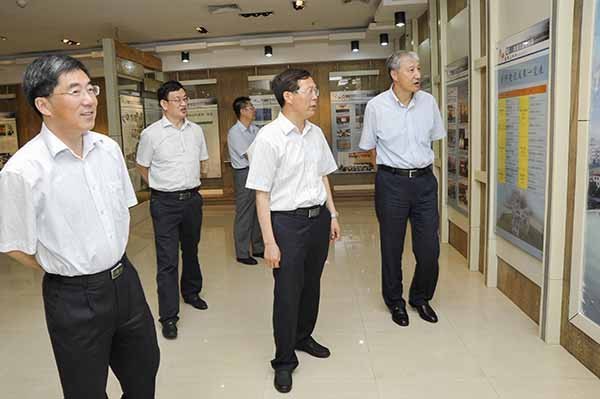 国家知识产权局局长田力普来烟台大学作专场报告