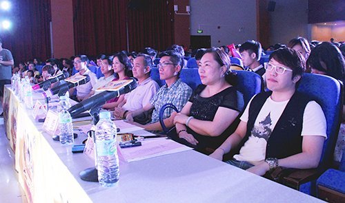 惠州学院学生夺得惠州高校K歌达人总决赛冠军