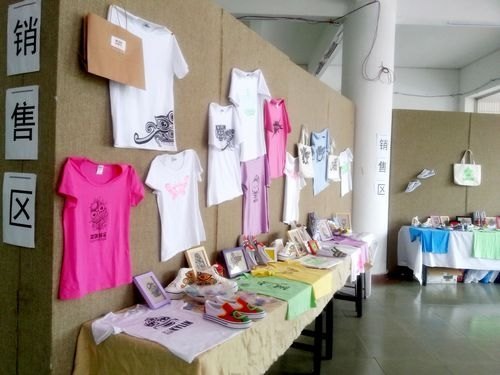 طĻִƵĽ    ĻƲƷУ԰