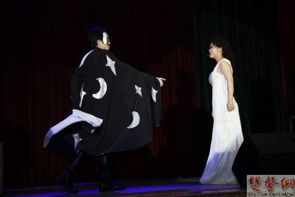 《歌剧之夜》--中外经典歌剧专场成功上演