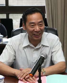 《常州历史地名大辞典》编撰专家意见征询会在常州工学院召开