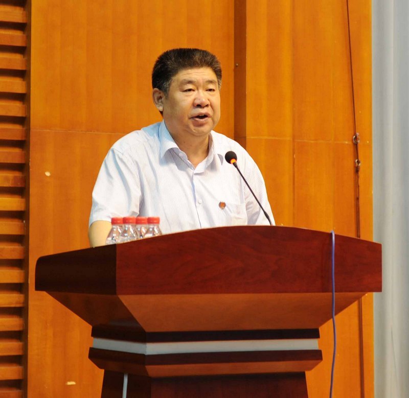 党委书记步乃章发表重要讲话