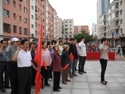 电气与信息工程学院大学生送文化进社区 电气与信息工程学院大学生送文化进社区