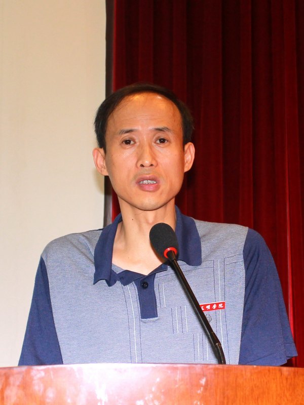 2013���ѧ���������ʵ����ߡ����������ж���������ʽ����