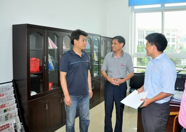 马国防书记调研指导招生工作