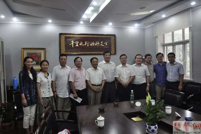 北京电影学院党委书记侯光明来校访问交流