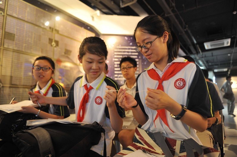 名教授布置“好作业” 践行素质教育理念——“中国好作业”东华大学专场启动(图)